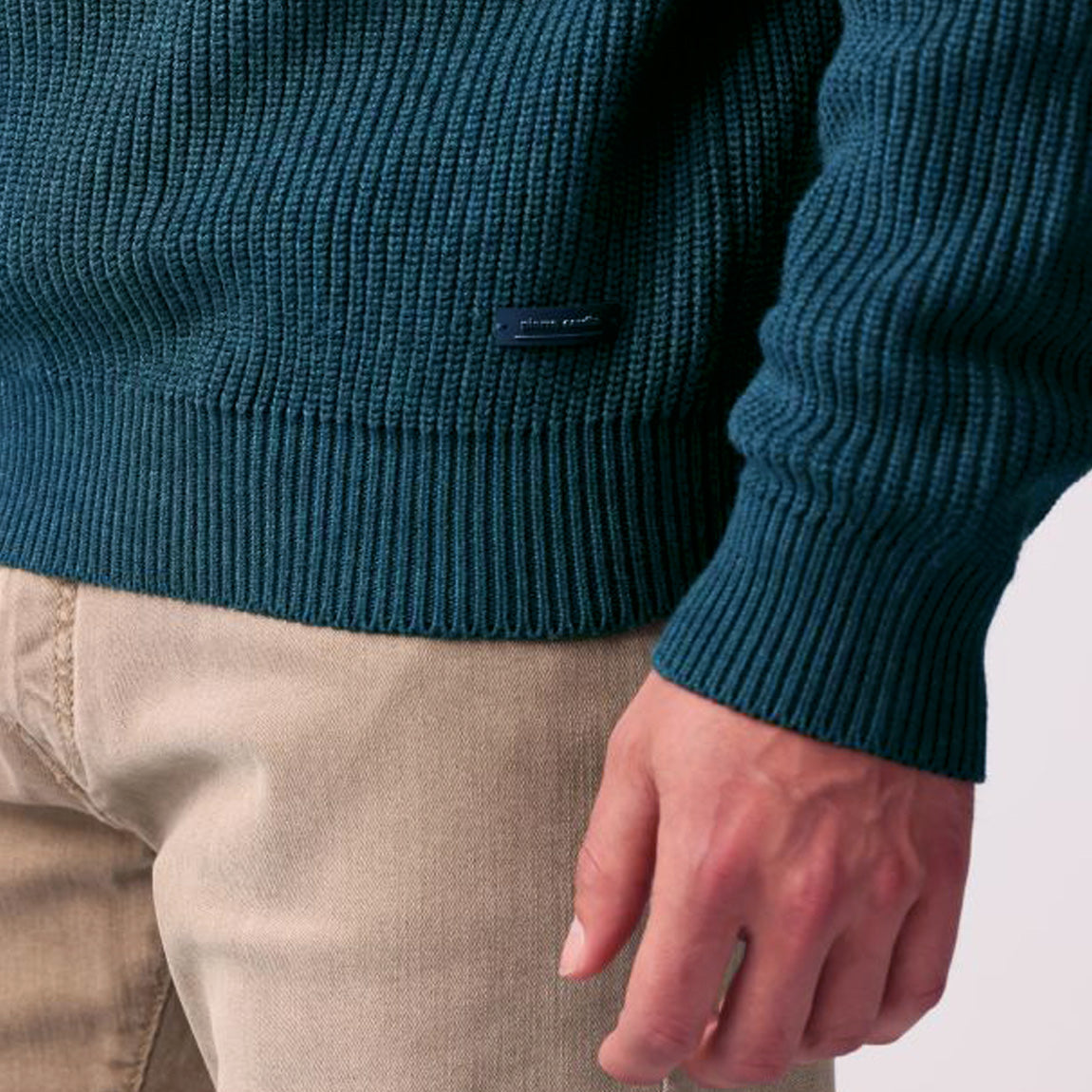 pierre_cardin_futureflex_luxor_Modern_Fit_türkizkek_karcsusitott_cipzaros_galleros_kotott_egyfalu_pamut_bolyhodas_allo_alaktarto_pamut_pulover_felso-c5-50162-5011-5311-öltözködés-ruházatkülönleges-divatos-knitted-makulátlan-megjelenés-tiszta-pamut-cotton