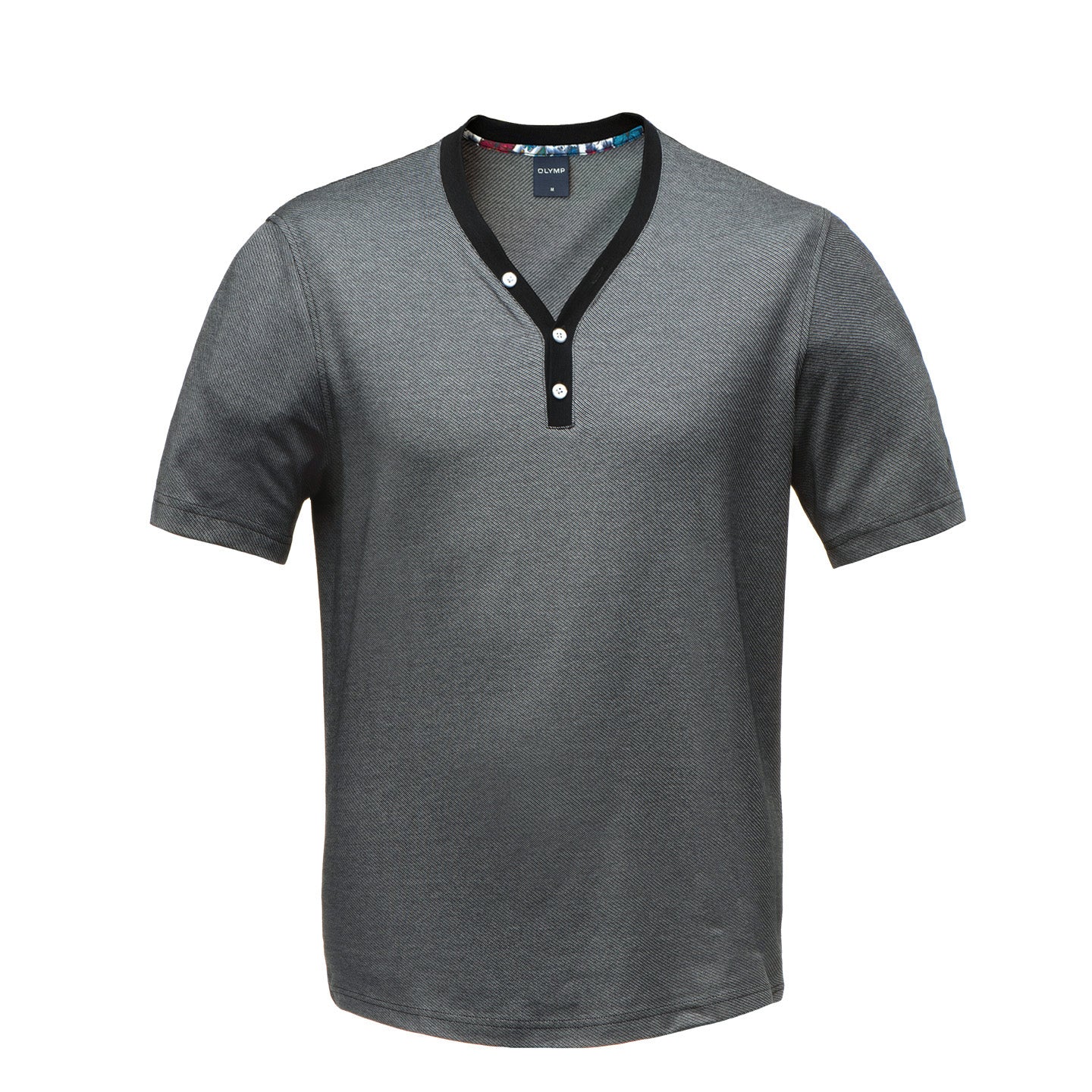olymp-v-nyaku-gombos-polo-szurke--fekete-szegelyezes-level-nyari-tengerparti-nyaralas-szabadsag-balaton-homok-meleg-napsutes-barnulas-gallér-nélküli-felső-öltözködés-ruházat-menswear-stilus-divat-trendek