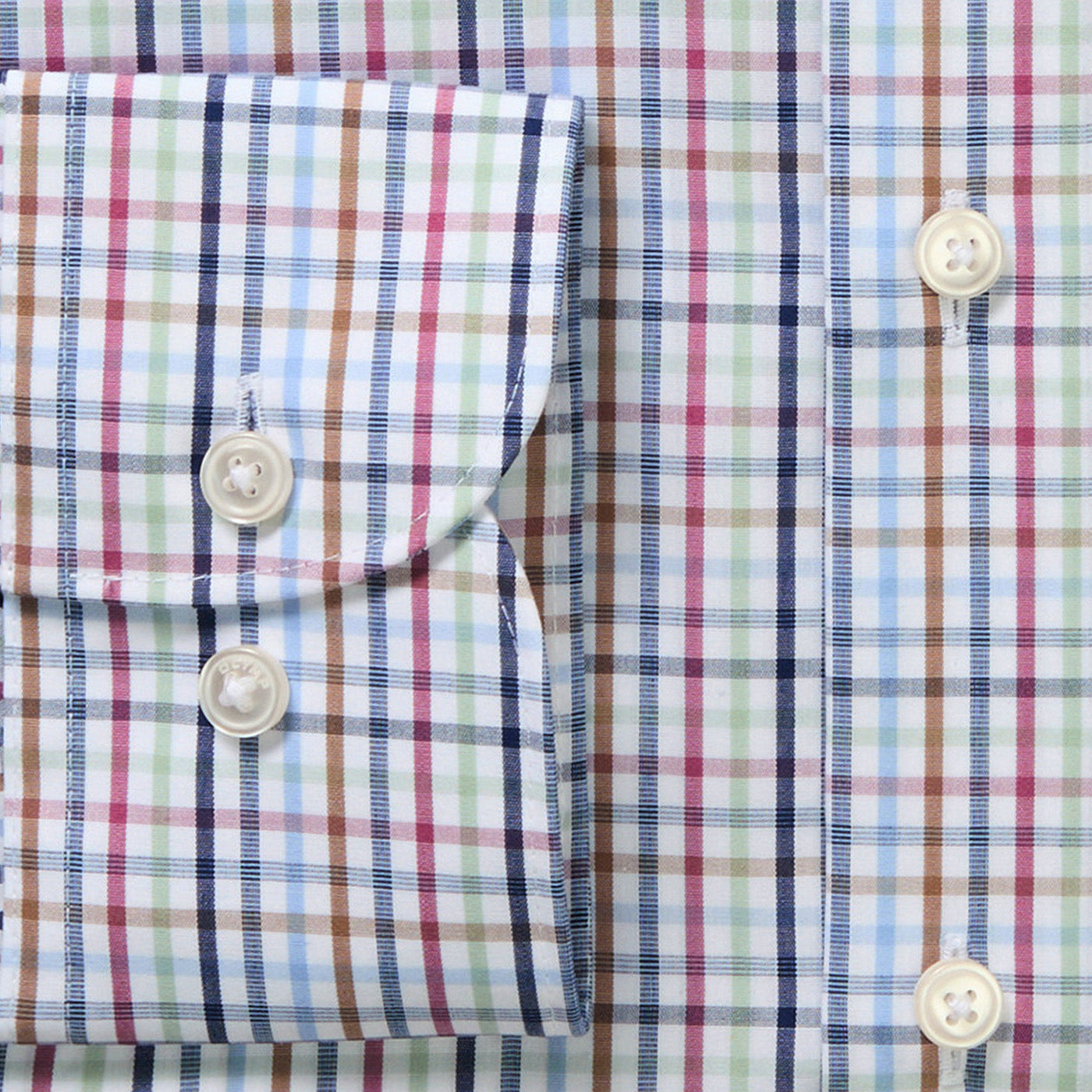 olymp-luxor-modern-fit-piros-zold-kek-tartan-kockas-negyzetracsos-legombolt-vasalasmentes-kulonleges-elegancia-sportos-ferfi-pamut-ing-karcsusitott-divat-oltozkodes-12521418-legombolt-gallérú-button-down-mellzseb