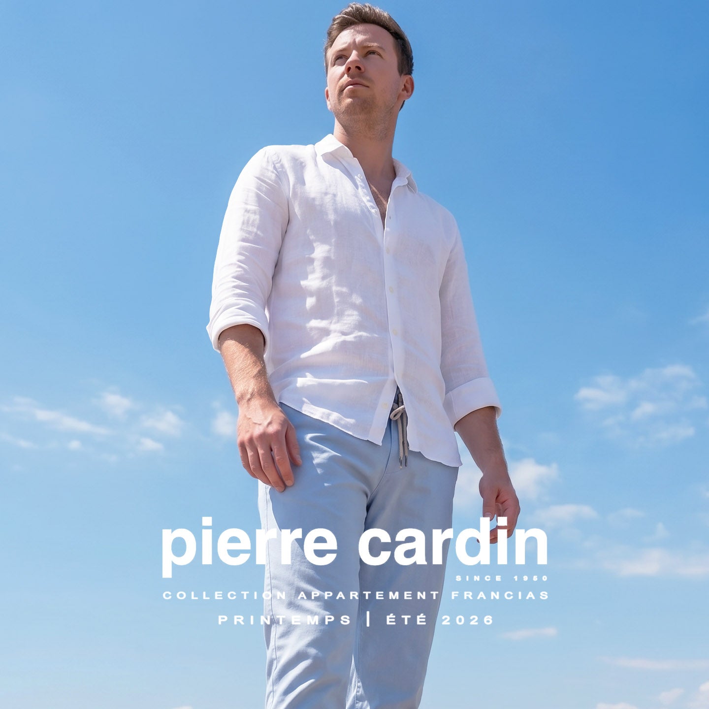 PIERRE CARDIN Jeanswear Modern Fit Aquile Sportos Megkötős Világoskék Cipzáros Svédzsebes Finom Tapintású Len-Pamut Chino Nadrág