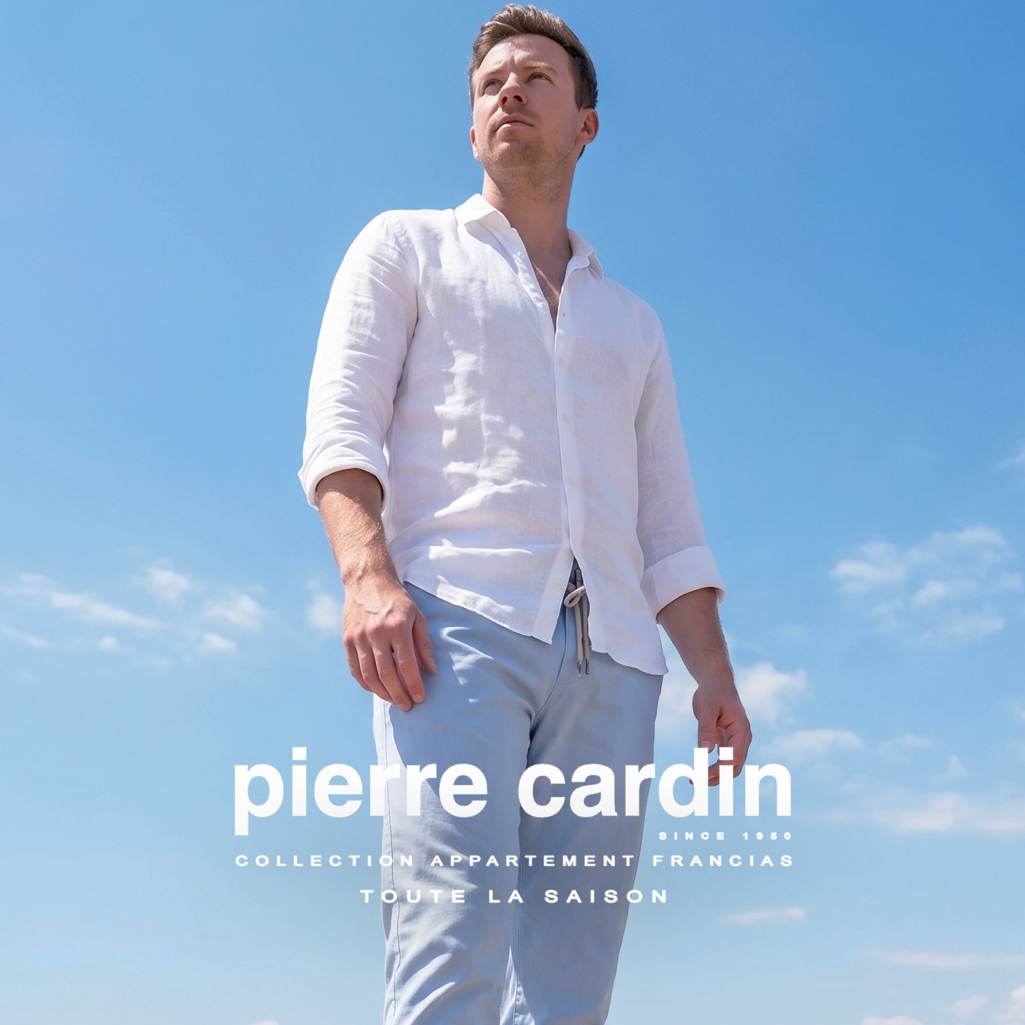 pierre-cardin-modern-fit-lyon-straight-fit-vilagos-kek-holdko-blue-szabadidos-vaszon-pamut-chino-nadrag-finom-puha-megkotos-oltozet-oldalzsebes-cipzaros-C3-37050-5015
